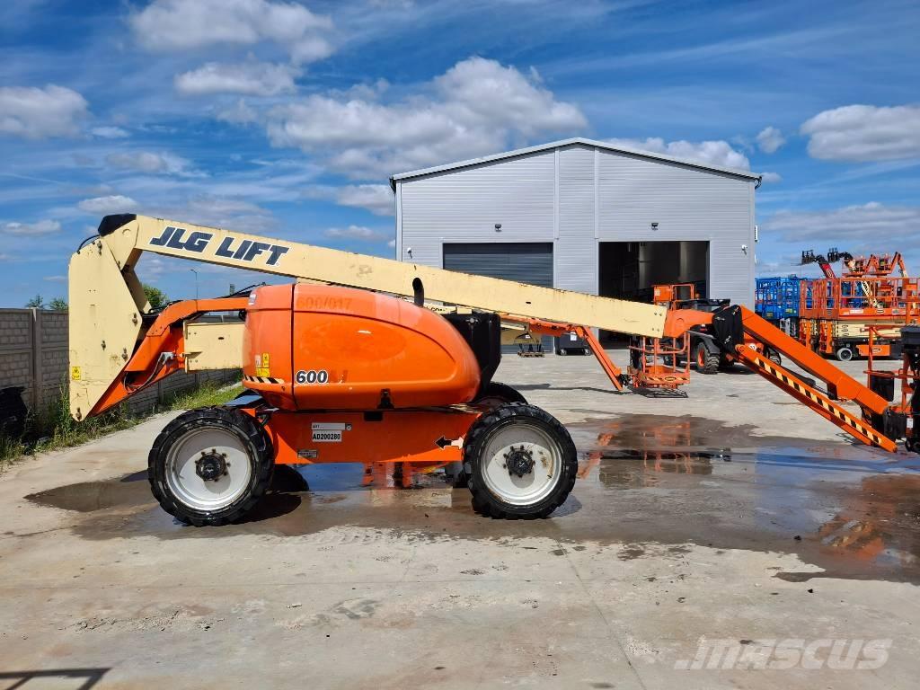 JLG 600AJ Piattaforme a braccio articolato