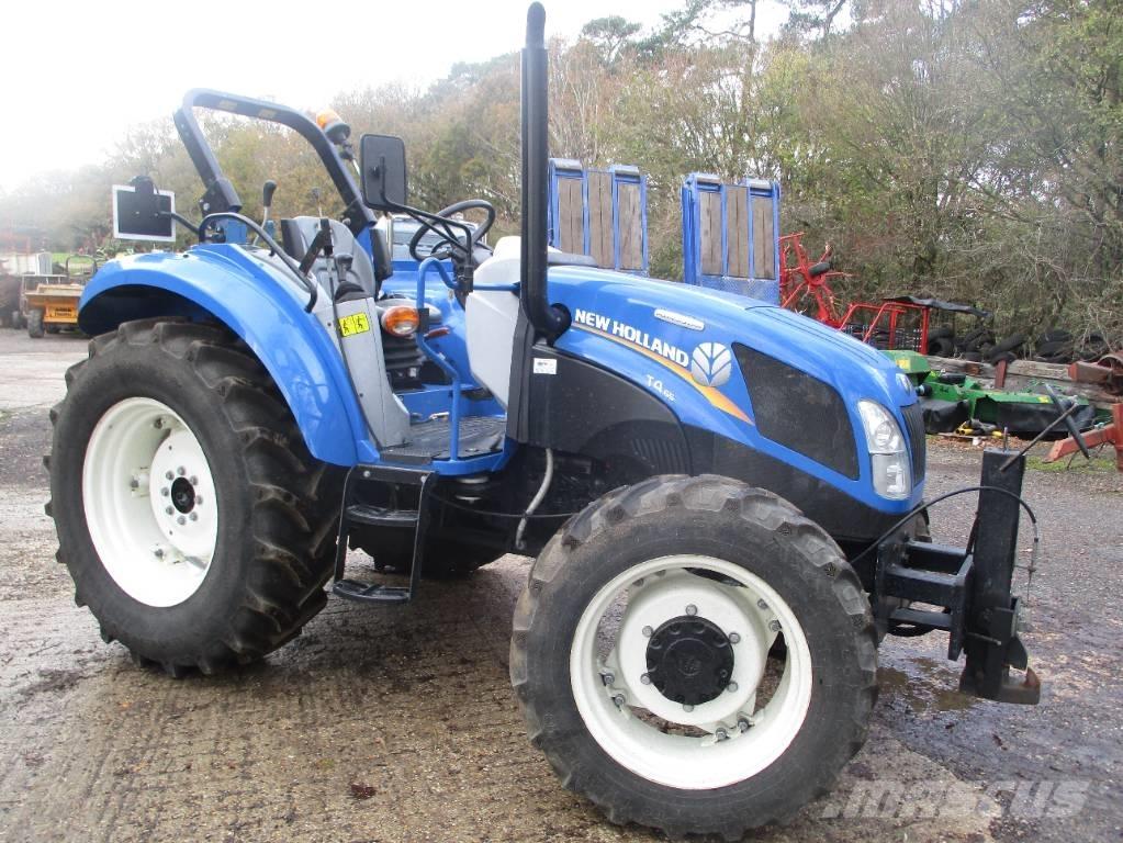 New Holland T 4.65 Trattori