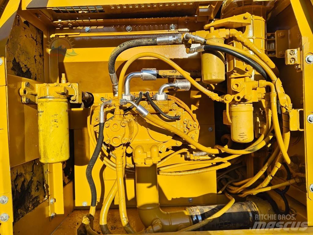 CAT 325 C Escavatori cingolati