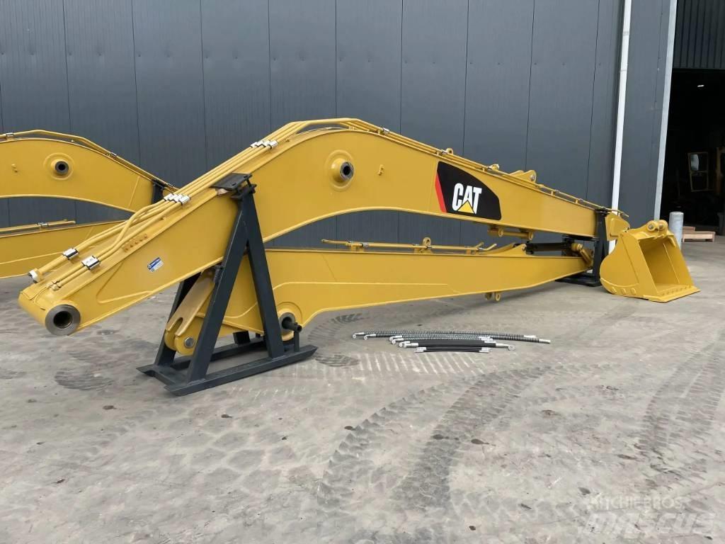 CAT 320D 15m Set Retroescavatori