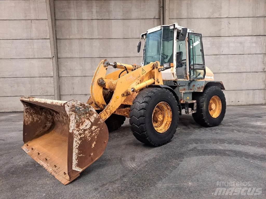 Liebherr L514 Pale gommate
