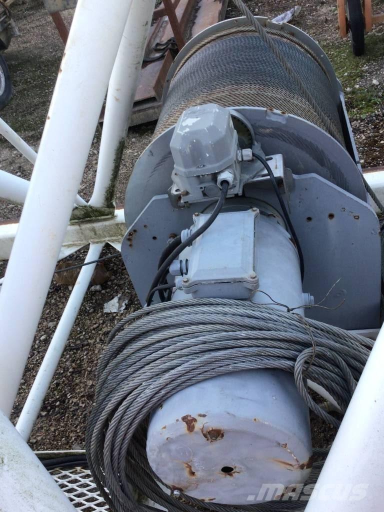 Potain MD 365 B Gru a torre