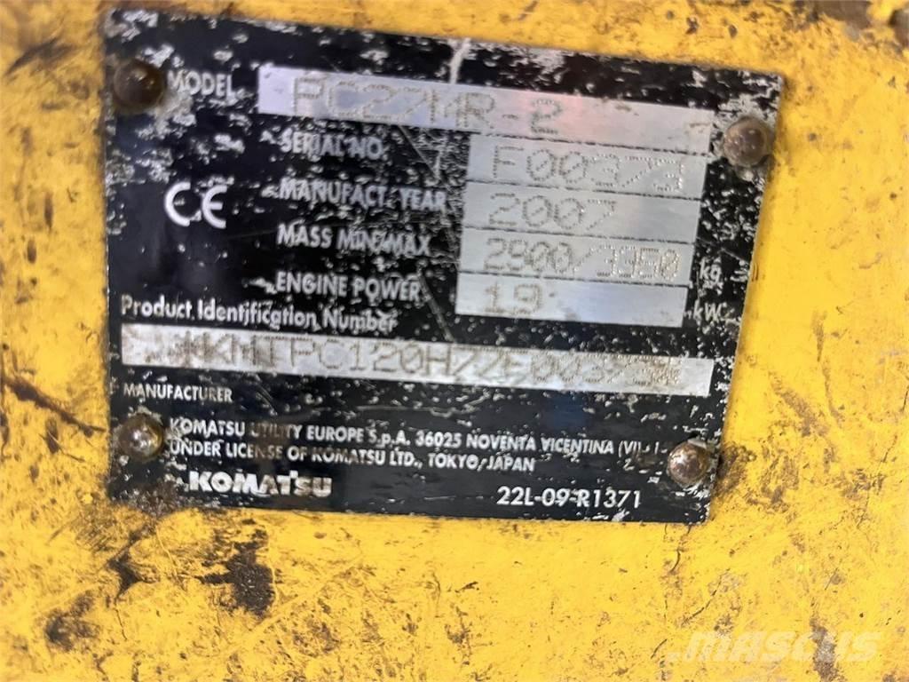 Komatsu PC27MR-2 Escavatori gommati