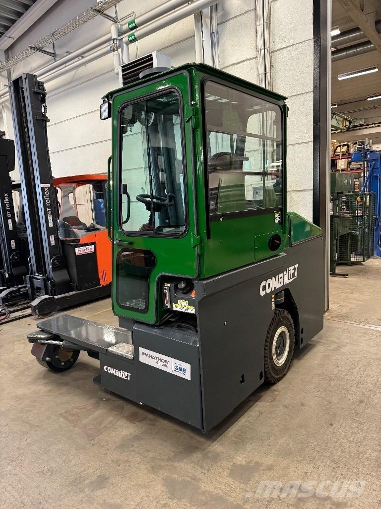 Combilift C4000ET Carrello elevatore retrattile a 4 vie