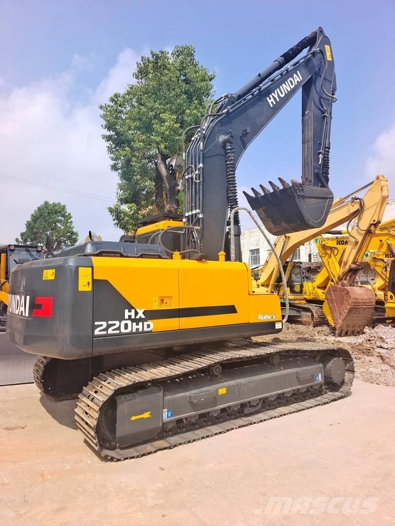 Hyundai HX 220 Escavatori cingolati