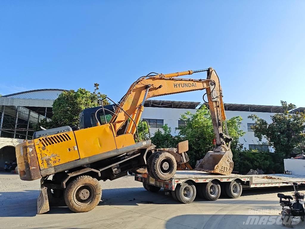 Hyundai Robex 210w-7 Escavatori gommati
