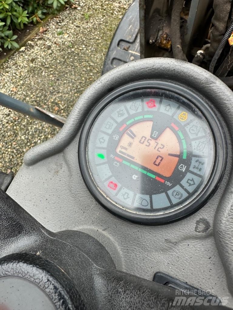 Gehl Al500 Mini pale