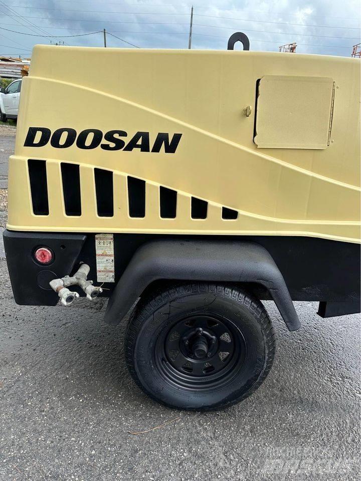 Doosan 185 CFM Compressori