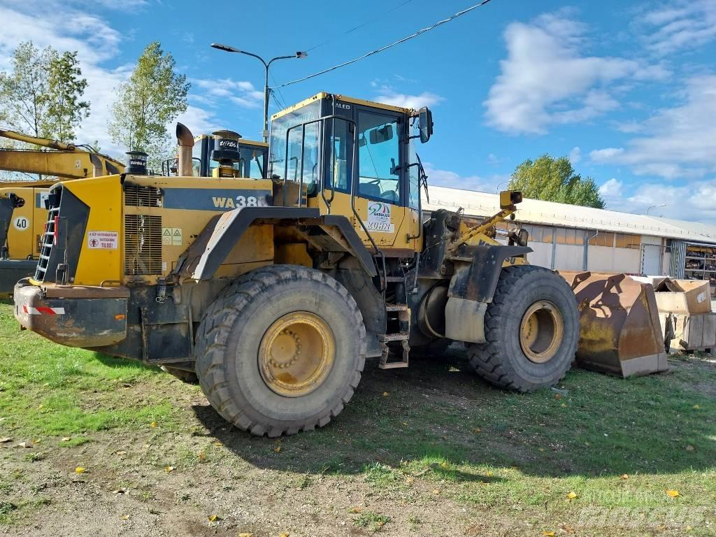 Komatsu WA 380-6 Pale gommate
