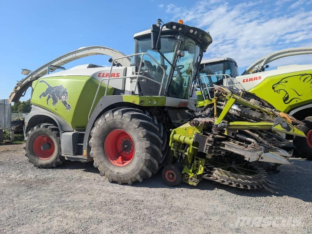 CLAAS Jaguar 980 Trince semoventi
