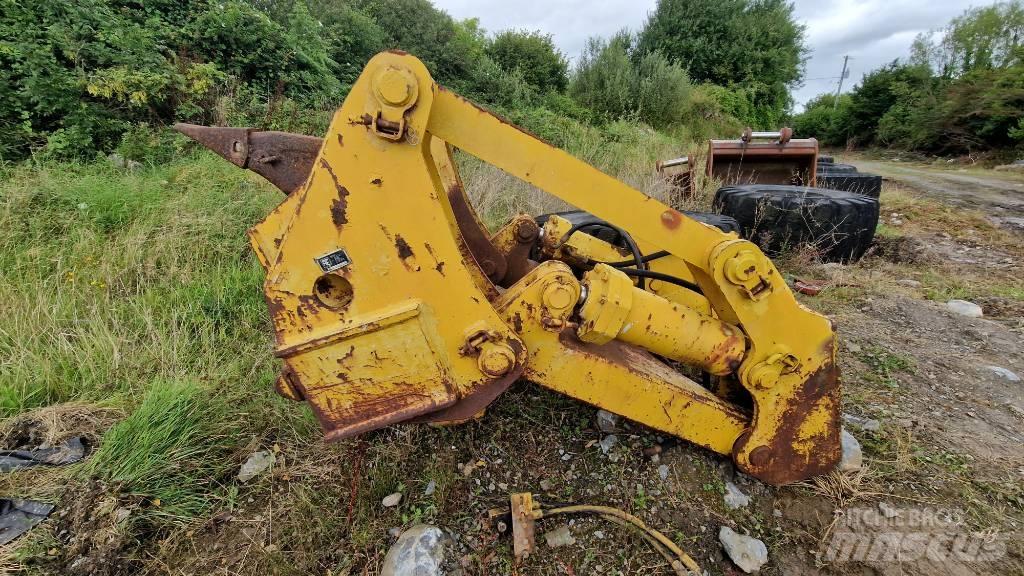 Komatsu D85 Telaio e sospensioni