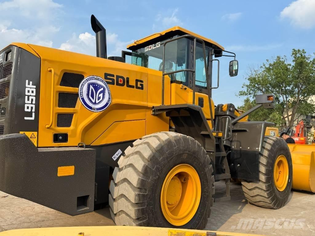 SDLG 958F Pale gommate