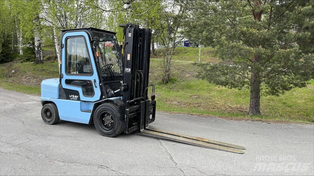 Utilev UT 30 PD Carrelli elevatori diesel