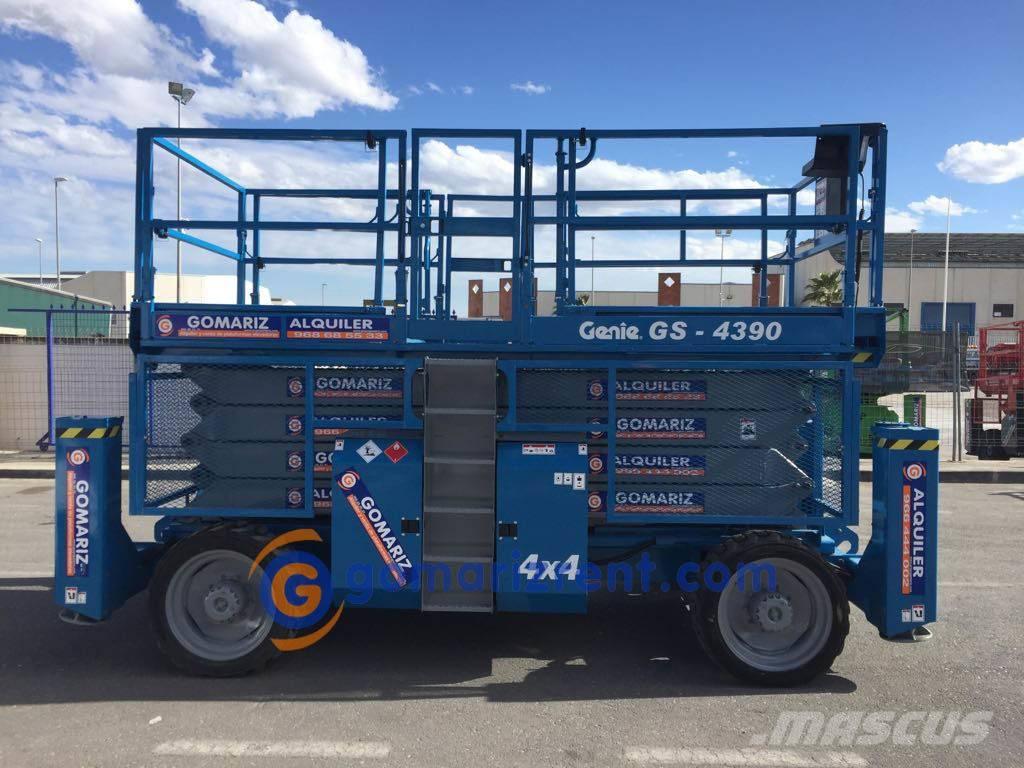 Genie GS 4390 Piattaforme a pantografo