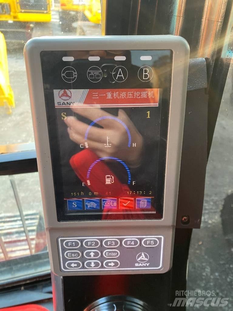 Sany 215C Escavatori cingolati