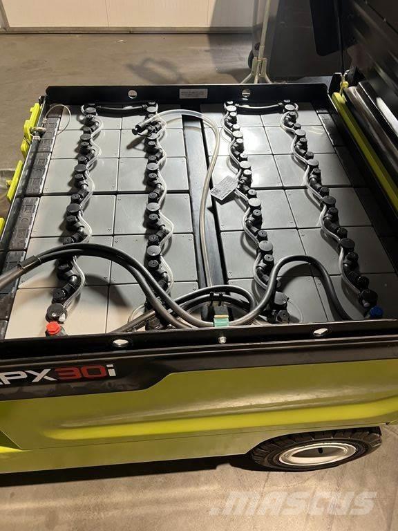  ACTIE - CLARK EPX30i Carrelli elevatori elettrici