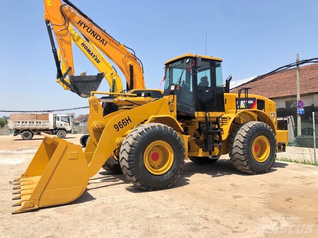 CAT 966H Pale gommate