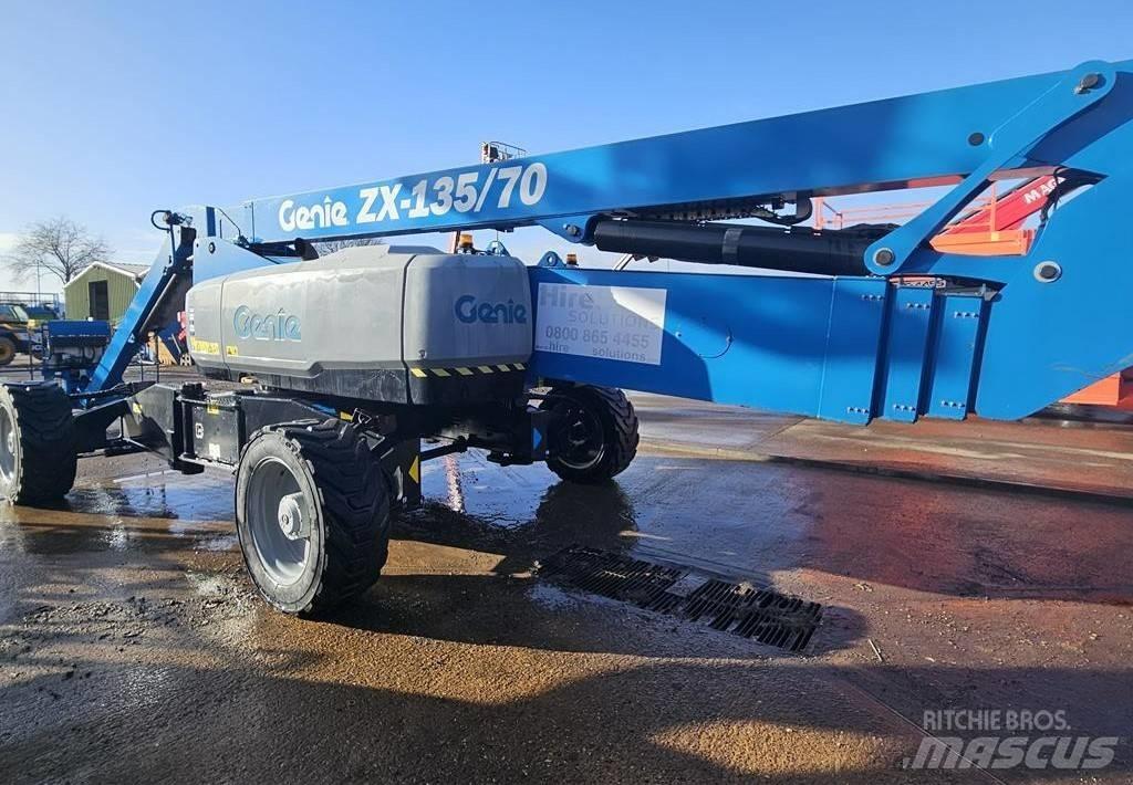 Genie ZX 135/70 Piattaforme a braccio articolato
