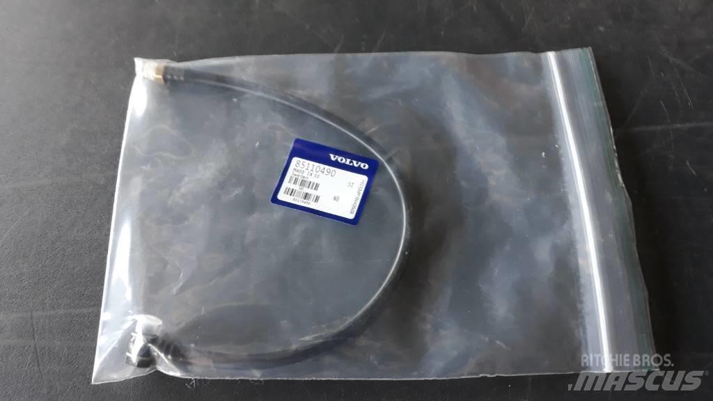 Volvo HOSE 85110490 Cabine e interni