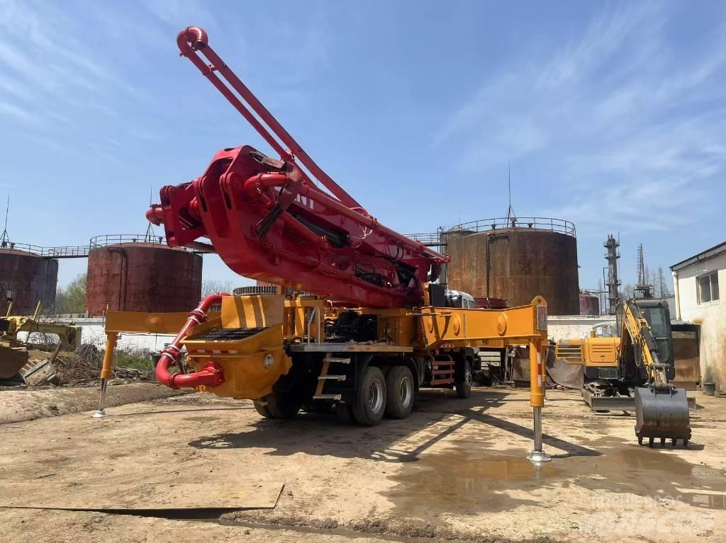 Sany SY 5313 THB 46 Autopompe per calcestruzzo