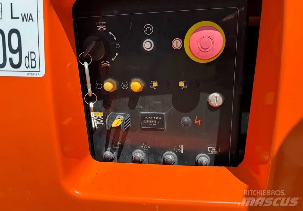 JLG 4394 RT Costruzioni - Altro
