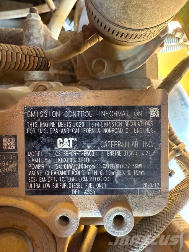 CAT 906M Pale gommate