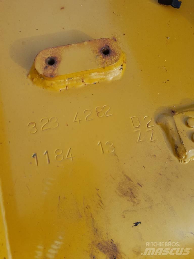 CAT 906 Lyftramverk Pale gommate