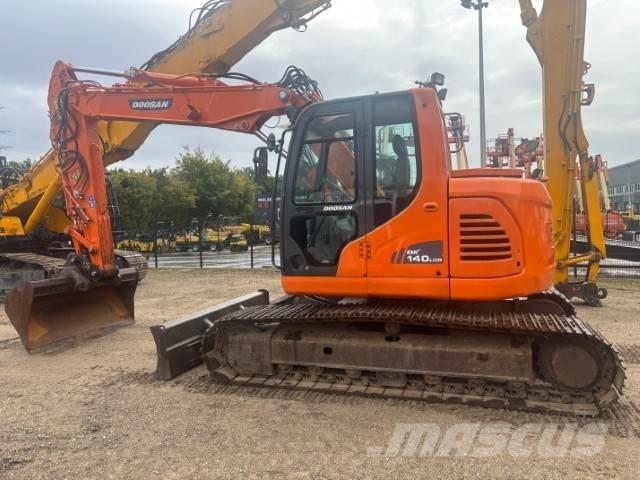 Doosan DX 140 LCR-3 Escavatori cingolati