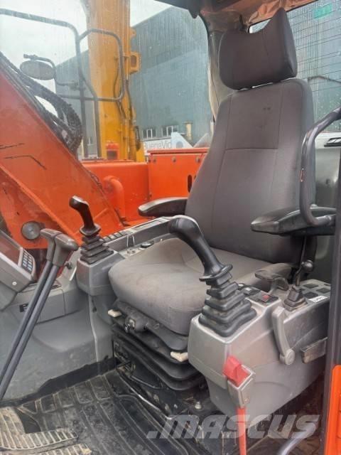 Doosan DX 140 LCR-3 Escavatori cingolati