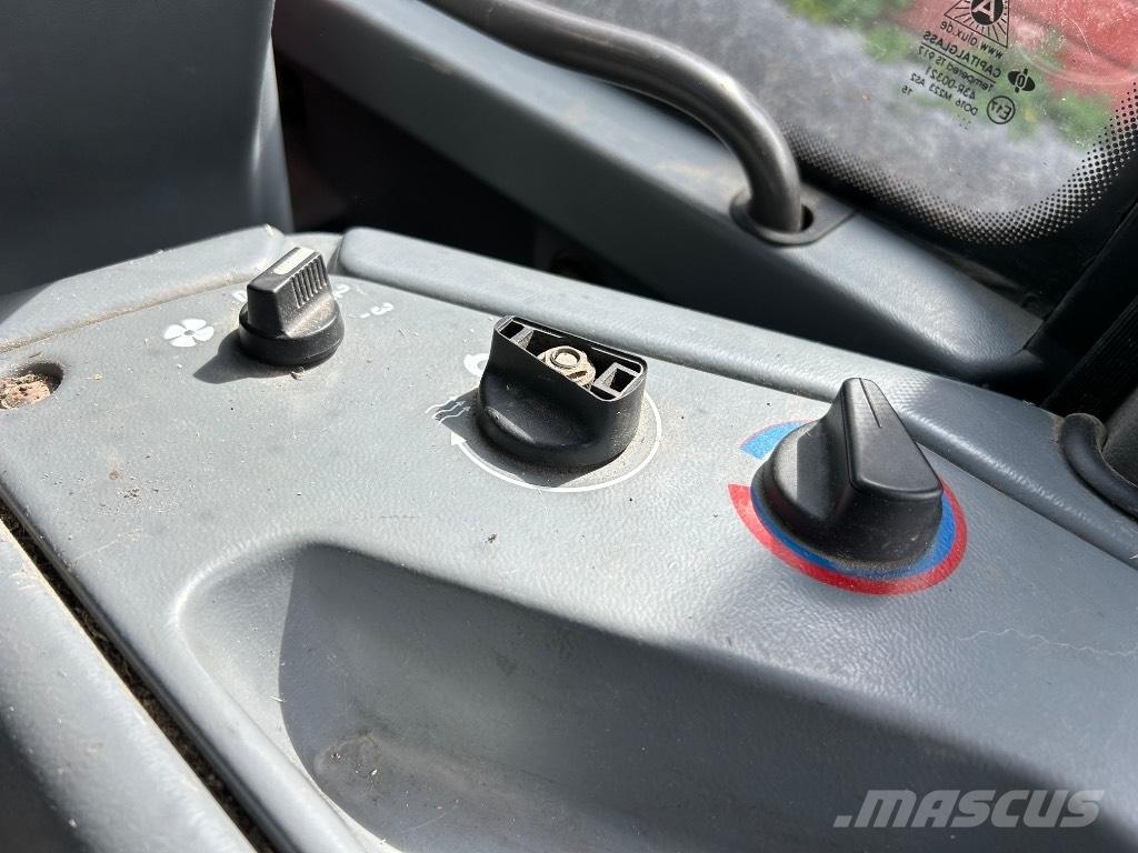 Volvo L 35 B Pale gommate