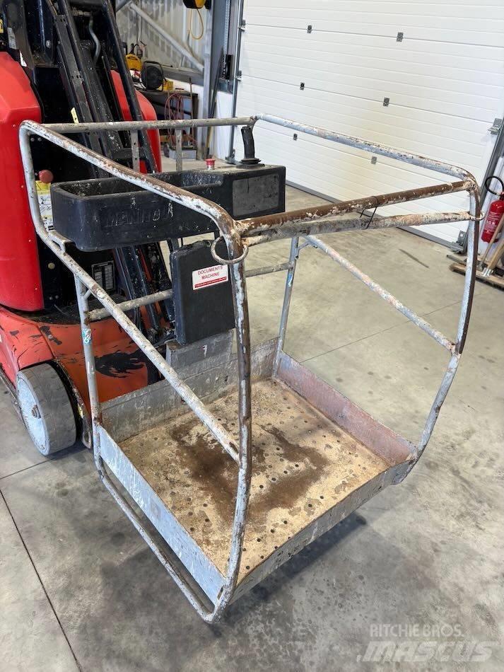 Manitou 100 VJR Sollevatori verticali