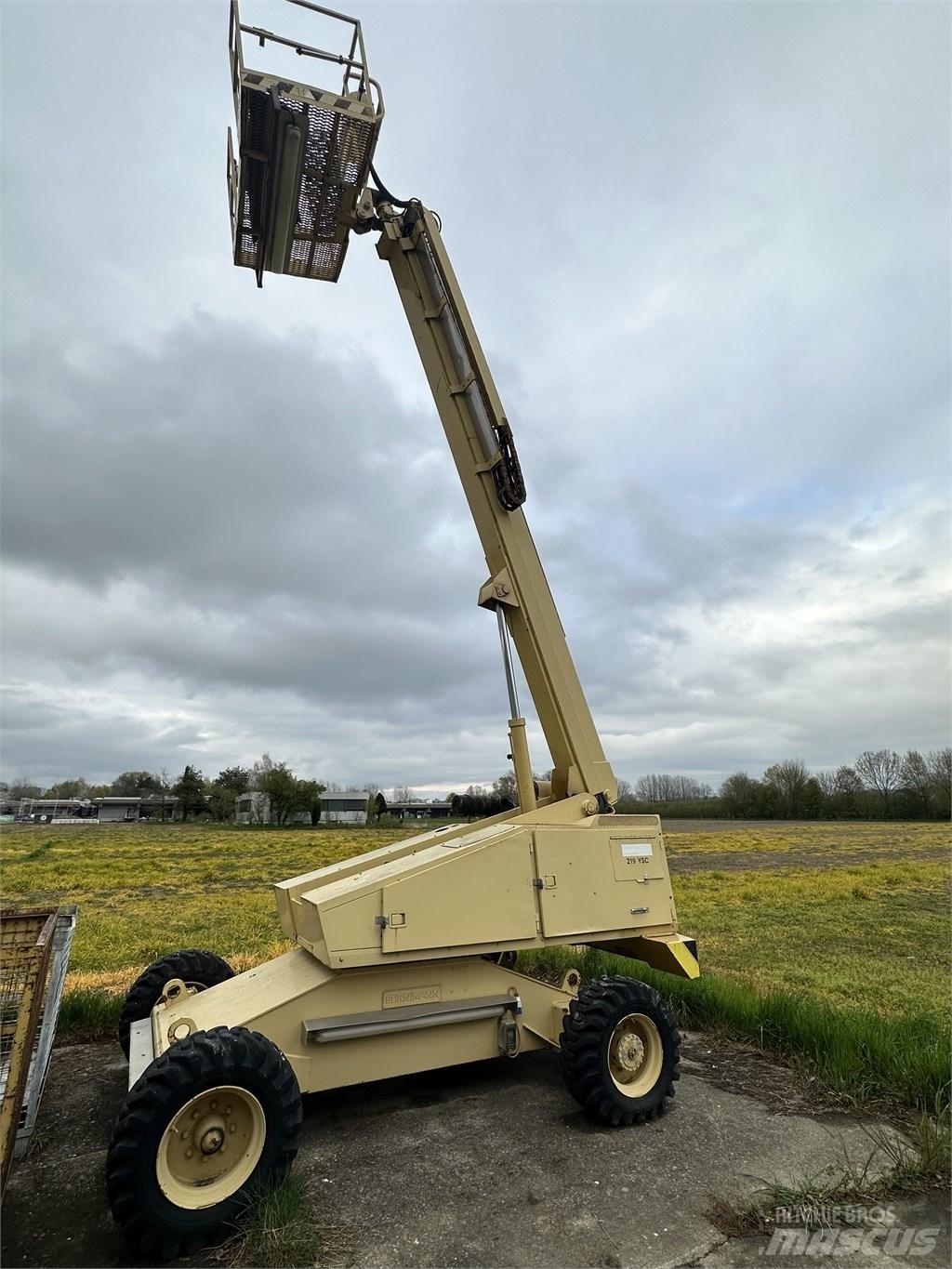 JLG trleskoop Piattaforme a braccio telescopico