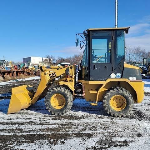 CAT 901B Pale gommate