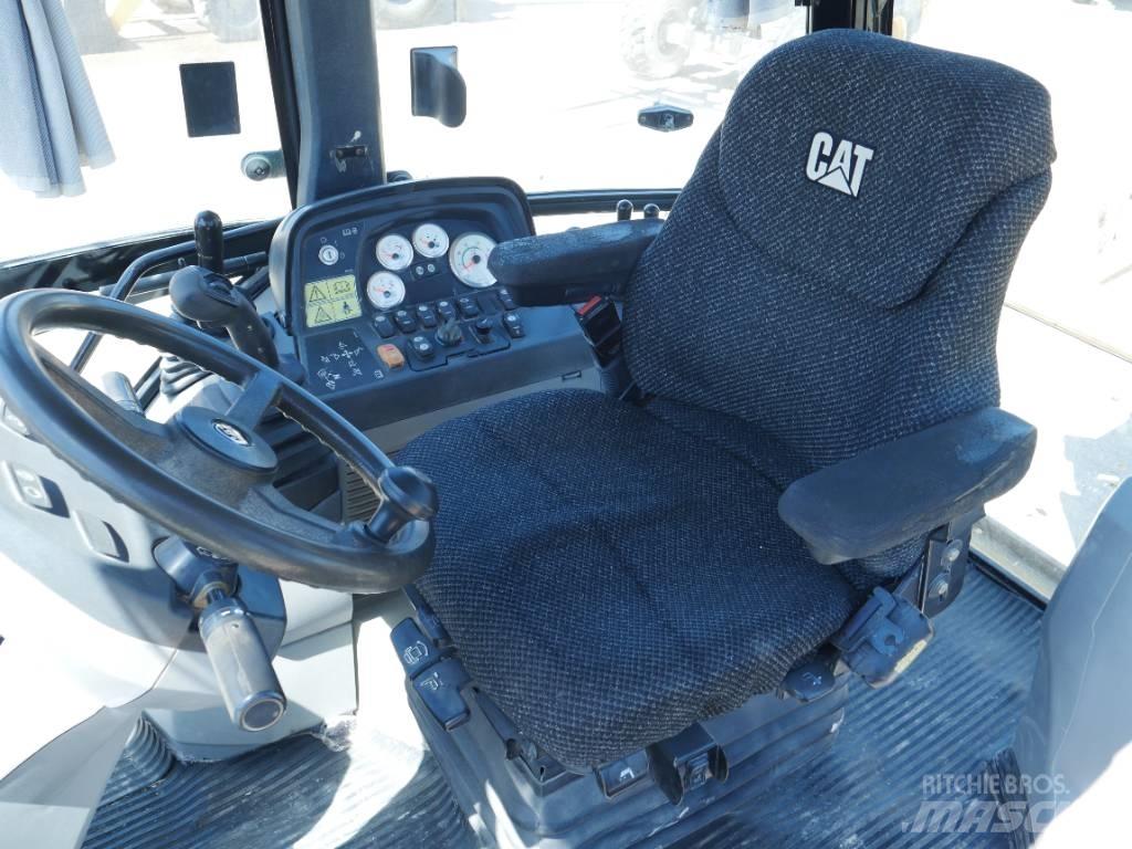CAT 442 E Terne