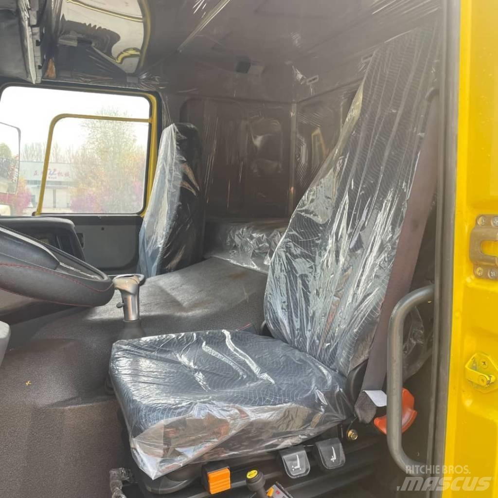 Howo 371 8x4 Camion ribaltabili