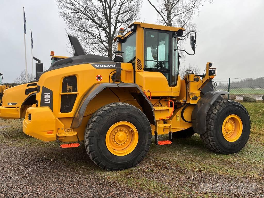 Volvo L 90 H Pale gommate