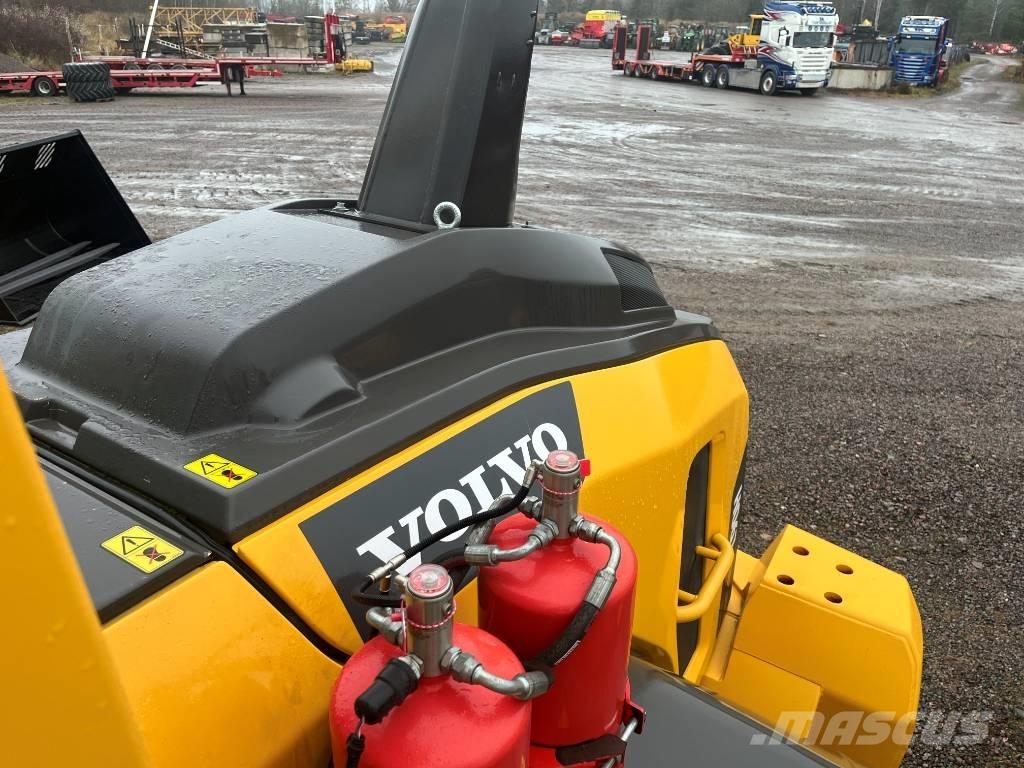 Volvo L 90 H Pale gommate