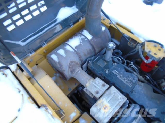 Komatsu PC 200 LC-8 Escavatori cingolati