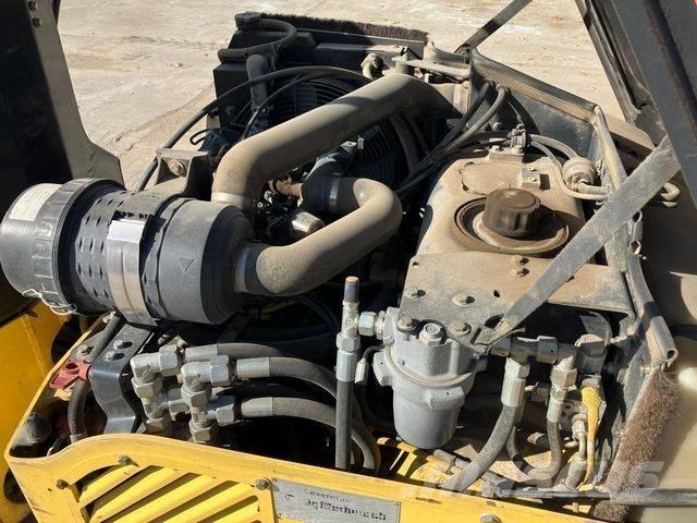 Bomag BW 100 AD-4 Rulli a doppio tamburo