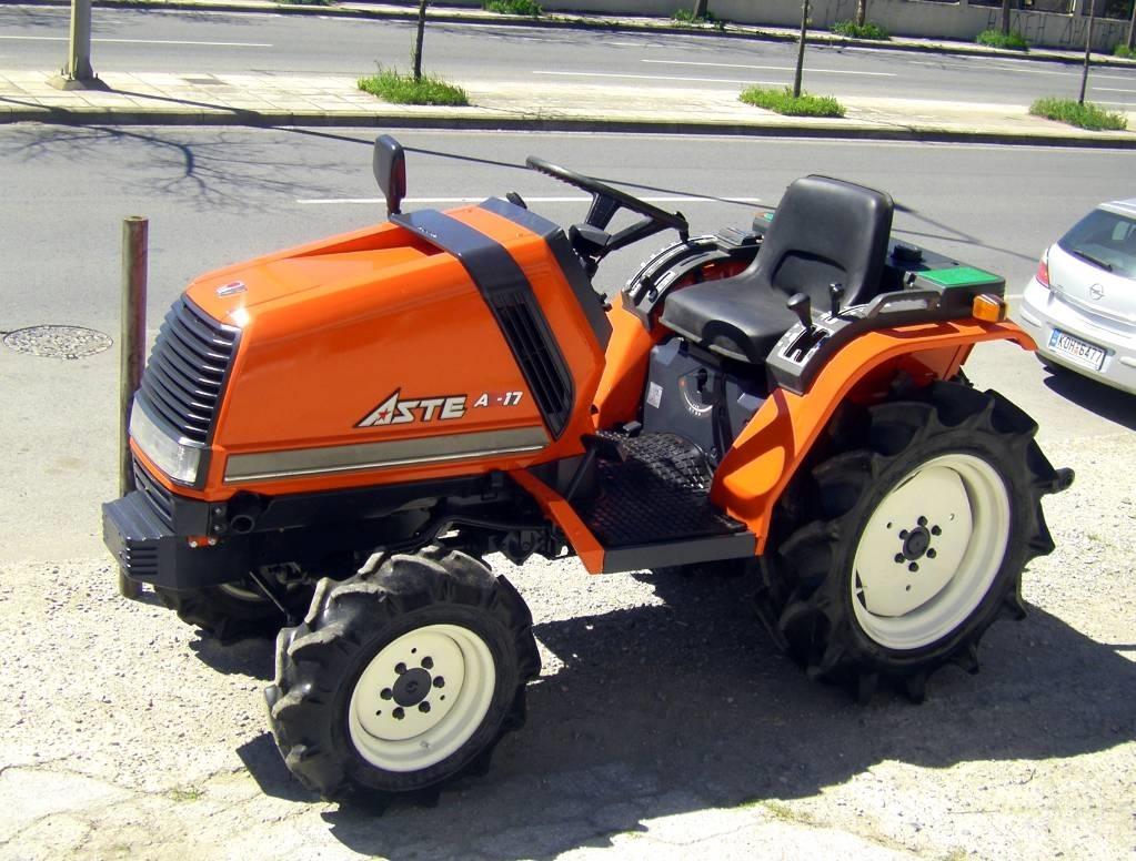 Kubota ASTE A-17 4wd Trattori