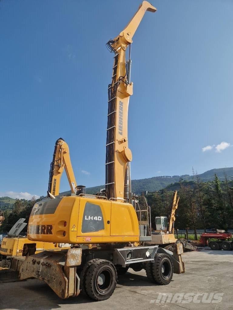 Liebherr LH40M Movimentazione rifiuti