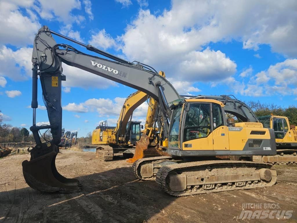 Volvo EC 220 DL Escavatori cingolati
