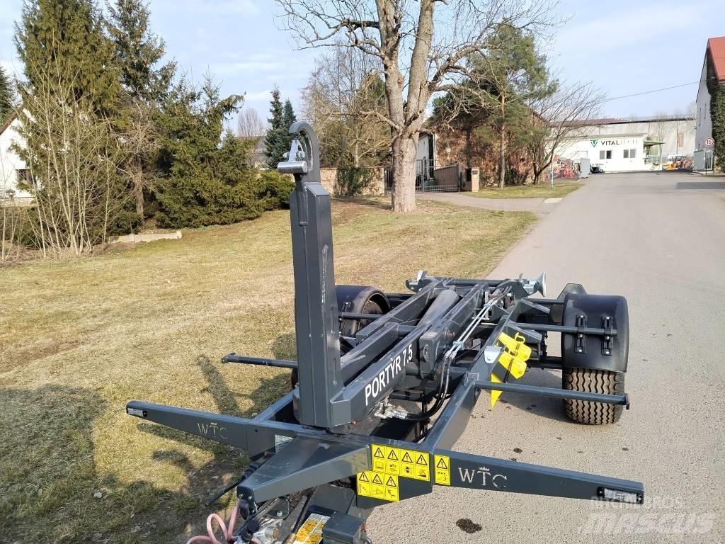 WTC PORTÝR 7.5 Camion con gancio di sollevamento