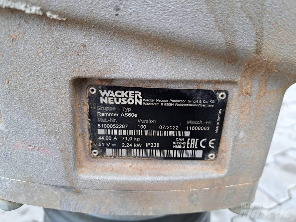 Wacker Neuson AS60e Vibrocostipatore verticale