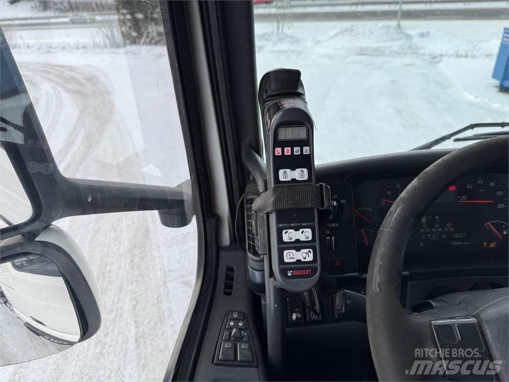 Volvo FH540 6x2 Camion con gancio di sollevamento