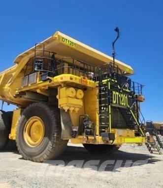 Komatsu 830 E-5 Dumpers articolati