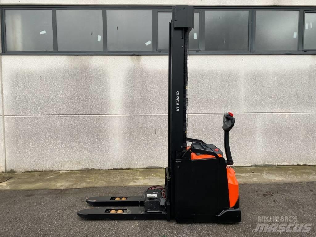 Toyota SWE160 Transpallet uomo a terra