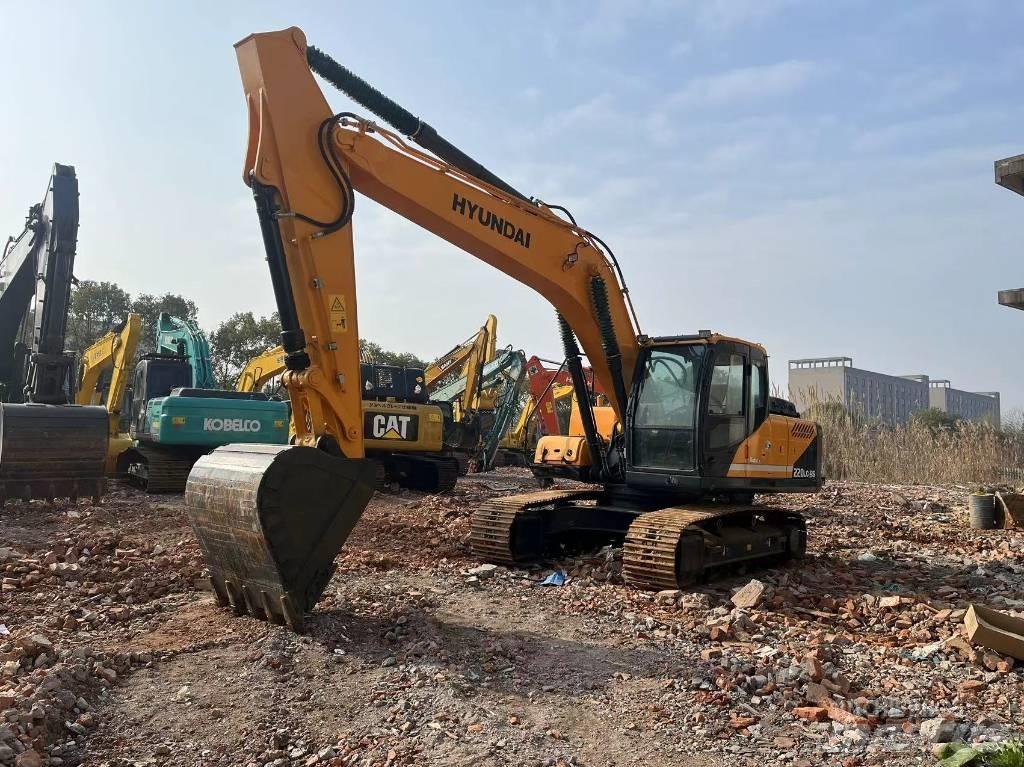 Hyundai R220 Escavatori cingolati