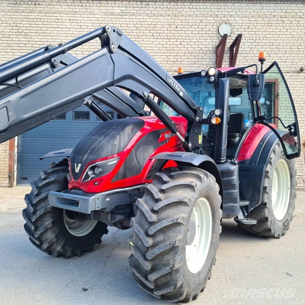 Valtra T 174 Trattori