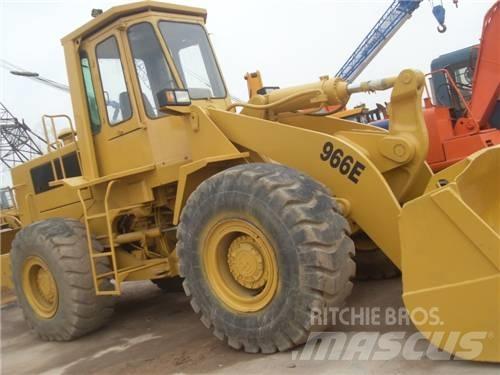 CAT 966 E Pale gommate